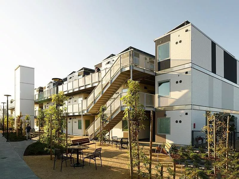 Неліктен контейнерлік үйлер заманауи өмірге арналған ақылды қозғалыс болып табылады?